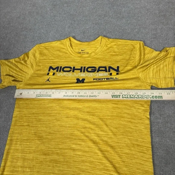 Nike Jordan Michigan‎ Wolverines T Shirt Mens M Yellow Dri Fit Performance Logo - Picture 6 of 7